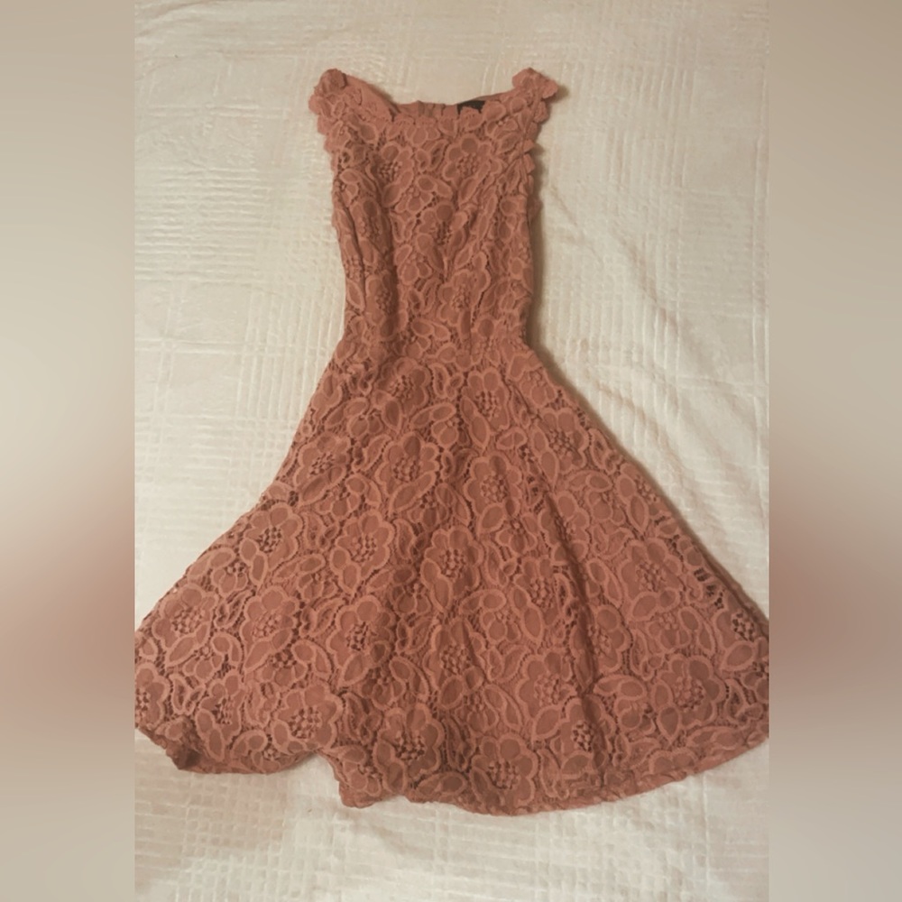 City Studio Dusty Muave/Light Pink Lacy Fit and Flare Thigh Length Dress Size 0
